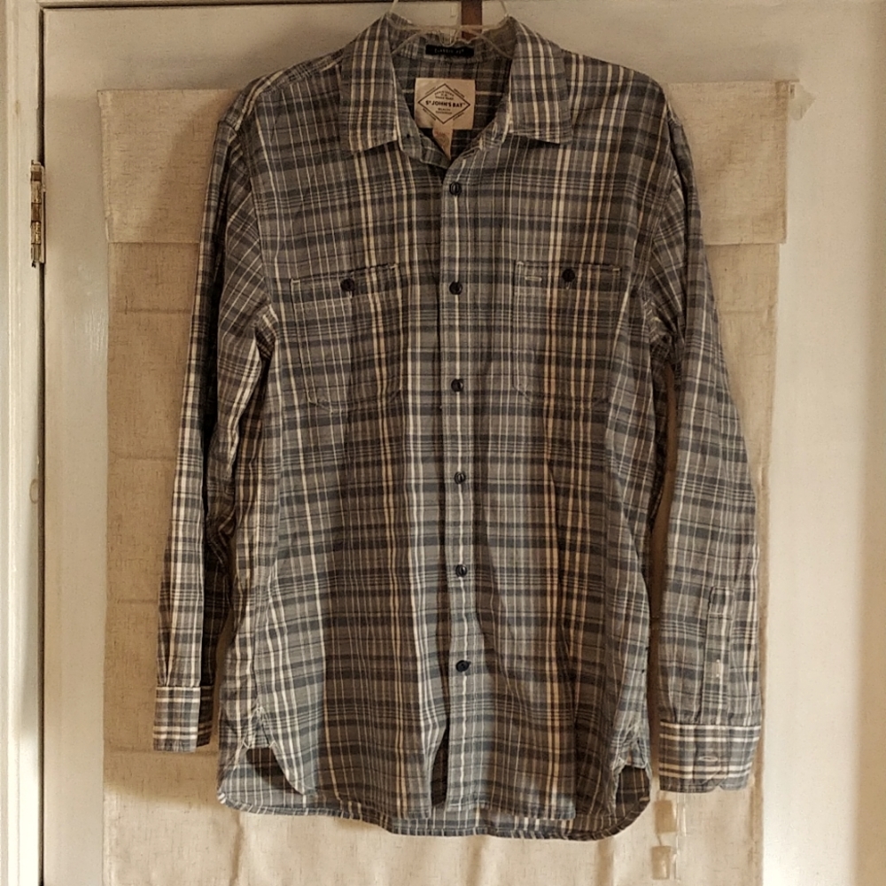 Men's bluish-grey long sleeve striped button-up shirt St. John's Bay Sz Lg